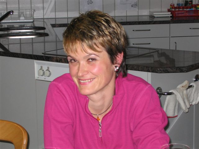 2004_claudia_hat_was_zum_lachen