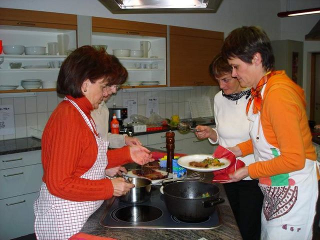 2005_dez_annick_claudia